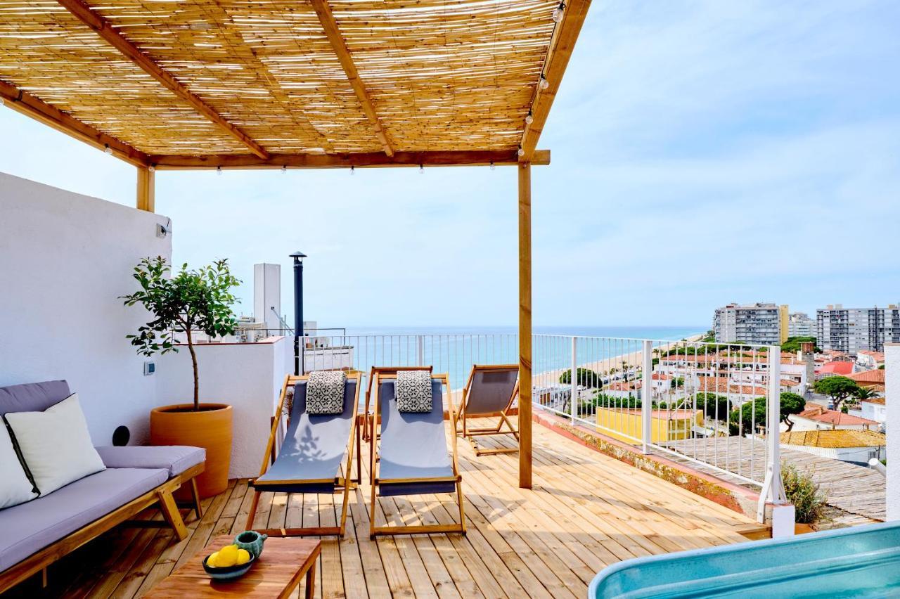 El Rancho At The Beach Бланес Экстерьер фото